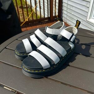 Dr. Martens Blaire Hydro Leather Sandal